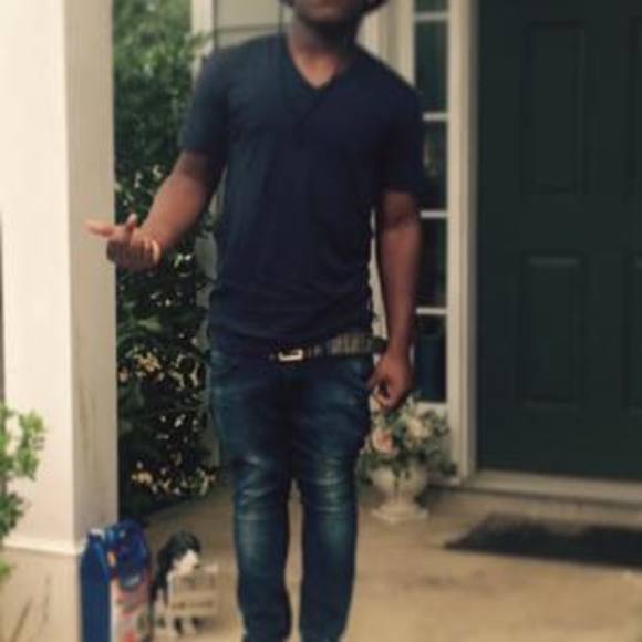 Meet your Posher, Samuel - Picture 1 of 1